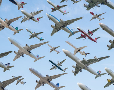 《飛機起降攝影》你看過50架飛機同時起飛嗎？