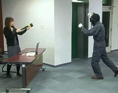 《防犯發射器》多年之後依舊能成為話題的創意設計