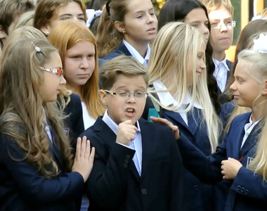 阻止不了《聞歌起舞跳舞的小老弟》你身邊一定有這樣的朋友...