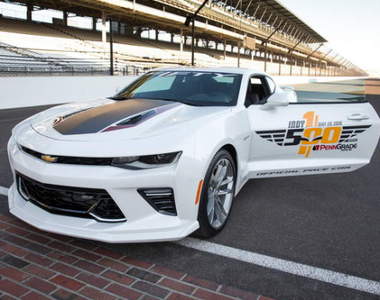 《Chevrolet Camaro 50th Anniversary Edition》大黃蜂這回要帥氣前導