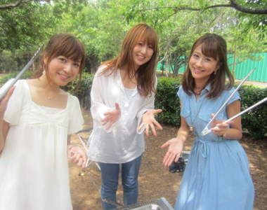 《五種烤肉趴想打槍掉的人》穿得太帥一看就知道不會下場烤得來幹嘛?