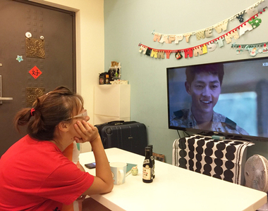 Hello Kitty又現身Epson標籤機!這次勾著男友Dear Daniel甜蜜放閃♡(墨鏡準備)