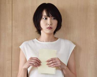 沉迷網路《新垣結衣是不愛洗澡的邋遢女神》最近有好好在洗了啦w