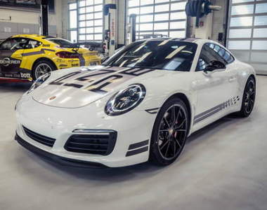 《Porsche 911 Carrera S Endurance Racing Edition》熱血妝點有殺氣