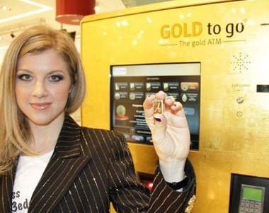 什麼都賣什麼都不奇怪《千奇百怪販賣機》能在販賣機買黃金你知道嗎？