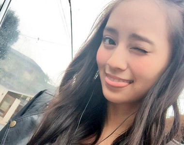 諧星二代美少女《岡田結實》不輸爸爸的搞笑細胞讓她人氣爆發