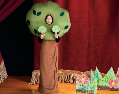 奇葩保暖物《我是一棵樹睡袋》你在找就算穿上舞台也毫無違和的懶人聖物嗎？就是這件惹！