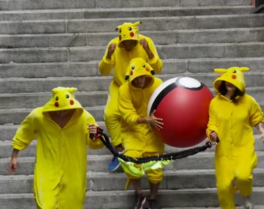 歡樂惡作劇《Pokemon Go的復仇》人類吃我寶貝球啦（丟）