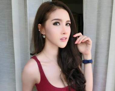 《美眉泰正點》擁有完美π圓周率比例的爆乳美女