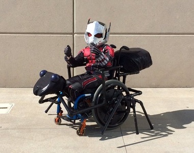 《Walkin&#39; & Rollin&#39; Costumes》專為有行動障礙的小朋友做Cosplay服裝實現英雄夢