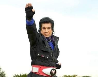 《藤岡弘》主演45周年紀念作「假面騎士1號」真是帥呆惹