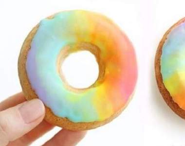 下午茶定番甜食《彩虹甜甜圈》吃完心情就跟彩虹一樣美麗