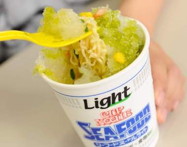 《泡麵剉冰》惡搞味濃厚卻是官方食譜的炎夏泡麵對策