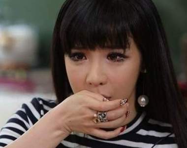 朴春一句話暗示《2NE1即將回歸》?希望不是猜測而是真的啊啊啊