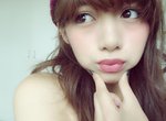 《捏臉頰自拍式》自拍女神池田依來沙帶起新流行 《捏臉頰自拍式》自拍女神池田依來沙帶起新流行