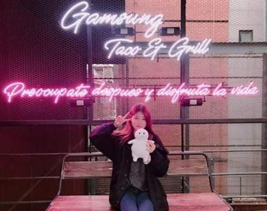 風靡潮流圈的《霓虹燈飾》作法大公開！想不到竟出乎意料的簡單？