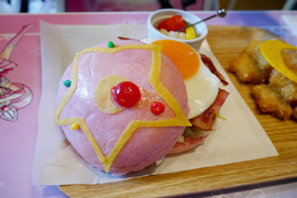 小香特派員《東京美少女戰士展覽》限定餐廳篇