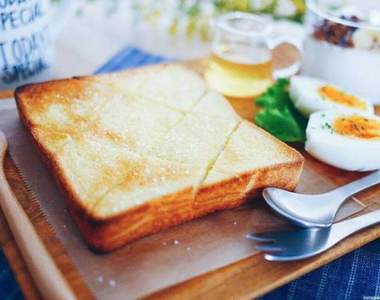 《蜂蜜奶油吐司》早晨花個10鐘製作回饋你的就是滿滿幸福感