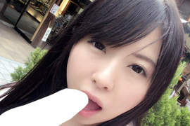 怎麼不早說《AV女優あおいれな搭訕路人》真羨慕被選中的幸運兒…… 怎麼不早說《AV女優あおいれな搭訕路人》真羨慕被選中的幸運兒……