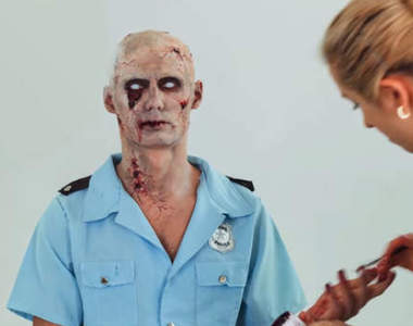 《殭屍百年進化》也是特殊化妝技術的進化史