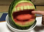 西瓜雕刻《食人西瓜》主婦們的玩心真是太恐怖啦ww