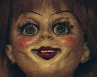 《安娜貝爾2》預告 這麼恐怖的娃娃怎麼會這麼超人氣?