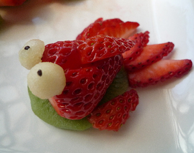 看起來很可口的《草莓金魚》看的我都流口水啦～