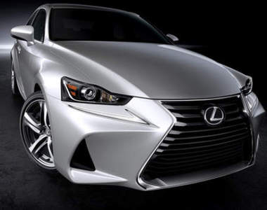 小改款《Lexus IS》電眼微整是不是更迷人呢？