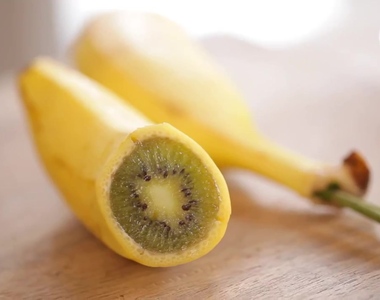 教你種出《香蕉奇異果》這真的是太神奇了