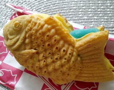 《綠餡鯛魚燒》不氣味的顏色究竟是什麼特別口味呢？