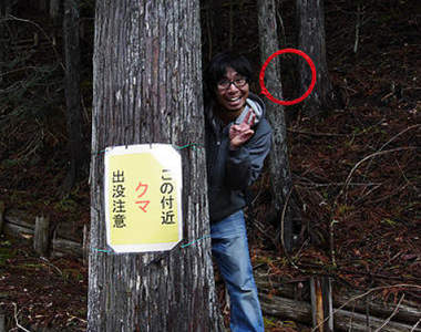 怎麼拍都會拍出《恐怖的靈異照片》事實上是白目的自製道具……