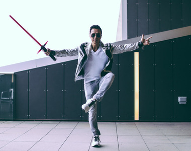 《星際大戰外傳：俠盜一號》新預告 讓觀眾屏息「那個人」出現了...