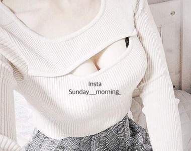 《隱藏版韓國福利Hashtag》熟門熟路點進去各種性感自拍一覽無遺