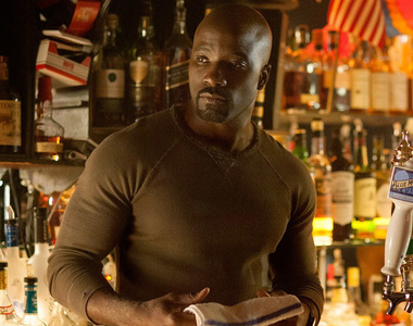 Marvel影集系列《Luke Cage》預告 鐵拳的演員也公開了~