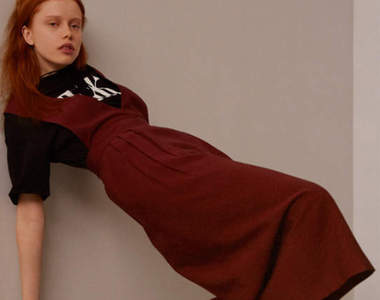 《無法判斷衣長的網拍》拜託模特兒可以站好來嗎www