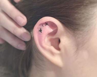 韓國《極簡迷你刺青》宇宙行星也可以放進你的耳朵裡