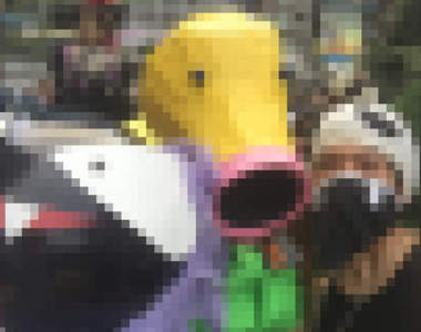 寶可夢COSPLAY新作《喇叭芽萬聖節變裝》真想把頭探進牠的嘴裡……