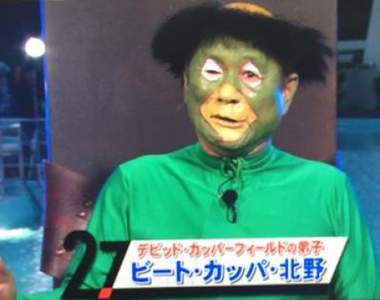 《泳池畔變態大叔猥褻事件》小妹妹你看起來很好吃喔...