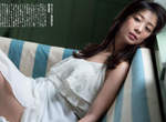 《人妻優香》90年代寫真女神最新出爐的知性美寫真 《人妻優香》90年代寫真女神最新出爐的知性美寫真
