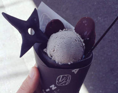 京都《忍者可麗餅》手裏劍還能順便拿來防身ww（誤）