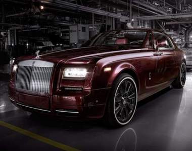 限量50部《Rolls-Royce Phantom Zenith》女神告別要華麗