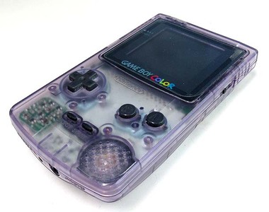 小時候買《透明紫GAMEBOY》長大會變成阿宅？好像真的有點準喔...