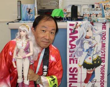 宅宅界的傳奇人物《C90變態醫生60歲生日》守護宅宅健康40年……