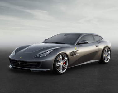馬力680匹《Ferrari GTC4Lusso》四座躍馬新面貌