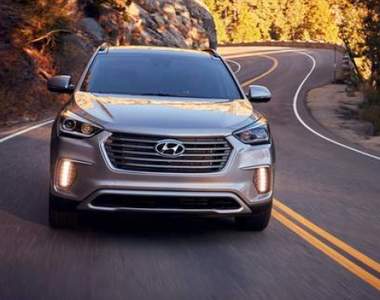 2017年式《Hyundai Santa Fe》北美長軸版也變臉囉