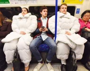 賴床者必備《羽絨被西裝》一種走到哪睡到哪的概念