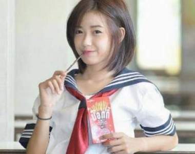 《泰愛短髮妹》青春洋溢的水手服萌美眉