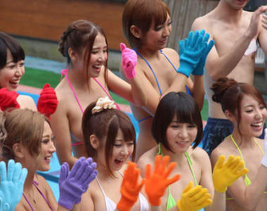 《野外亂交AV末日？》AV片商租露營區亂搞 害一堆神片消失了……