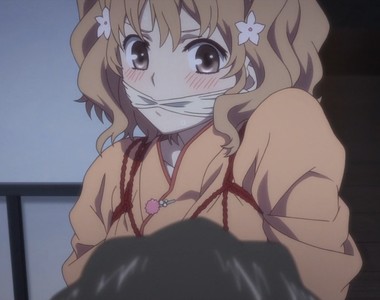 《成人漫畫家》看到繩子綁法教學書就會忍不住想運用在作品……