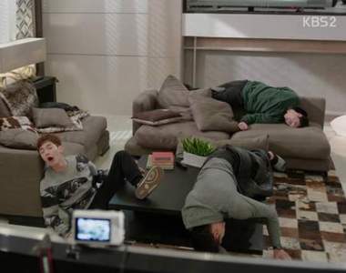 大學生才懂的《新生VS老鳥心態》上課？等我睡醒再說吧zZzZ